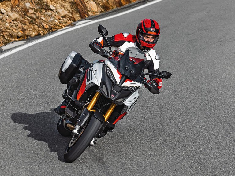 Ducati Multistarada V4 w wersji RS. W daleką podróż ze świetnymi osiągami